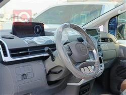 هیوندای ستاریا